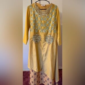 Yellow Embellished Long Sleeve Kurta